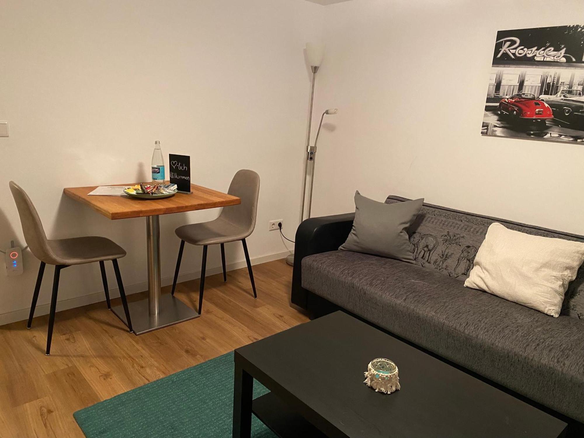 Apartment Roomy Comfort - Zwischen Heidelberg Und Mannheim Edingen-Neckarhausen Dış mekan fotoğraf